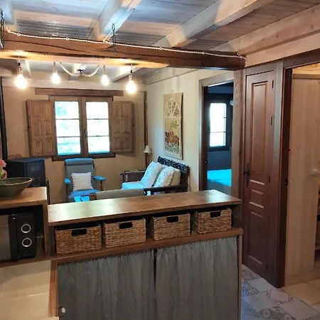 Vut El Pajariel Hotel