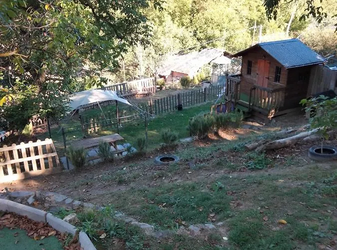 Vut El Pajariel ホテル ポンフェラダ